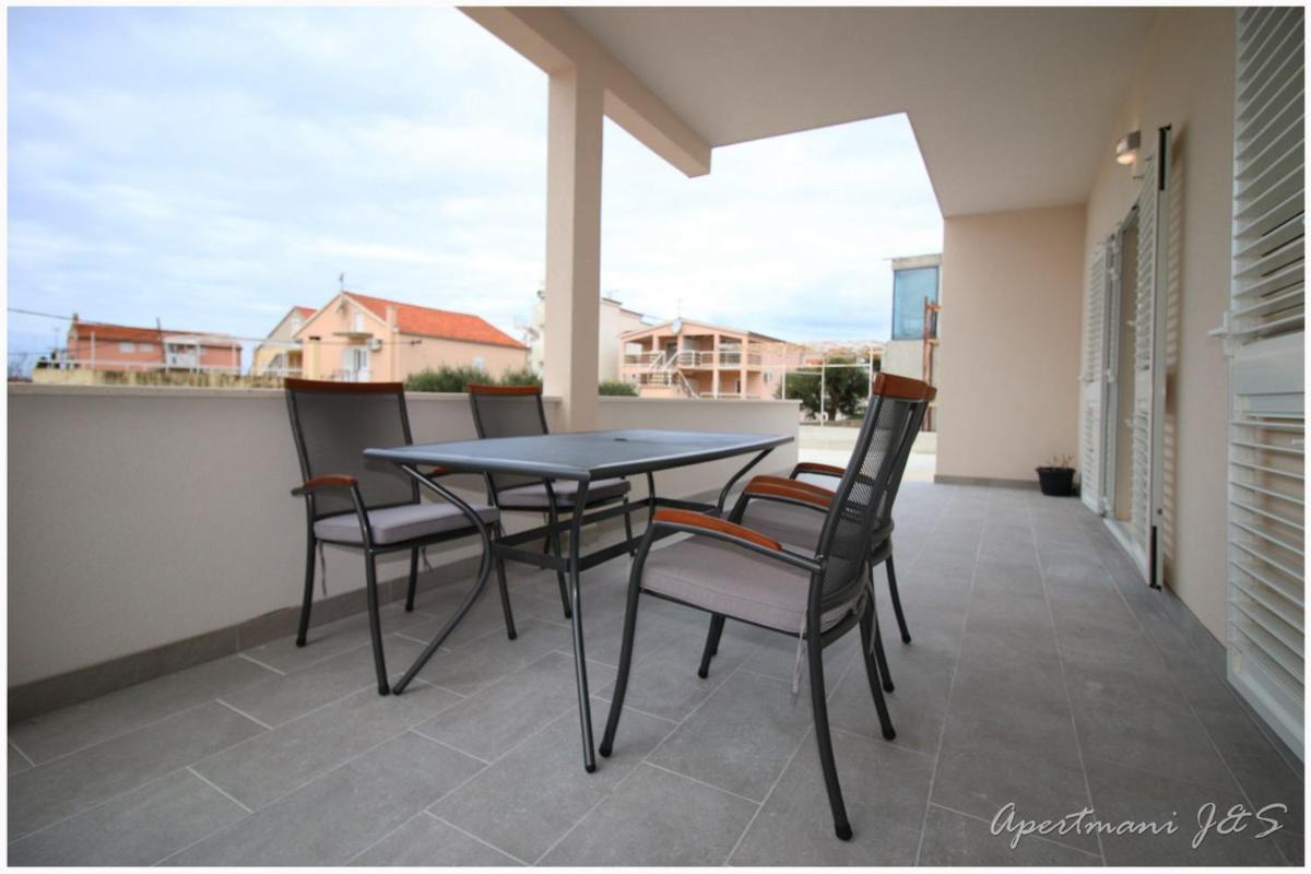 Apartmani Jere&Sara Primosten Exterior photo
