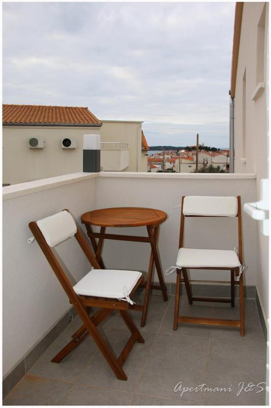 Apartmani Jere&Sara Primosten Exterior photo